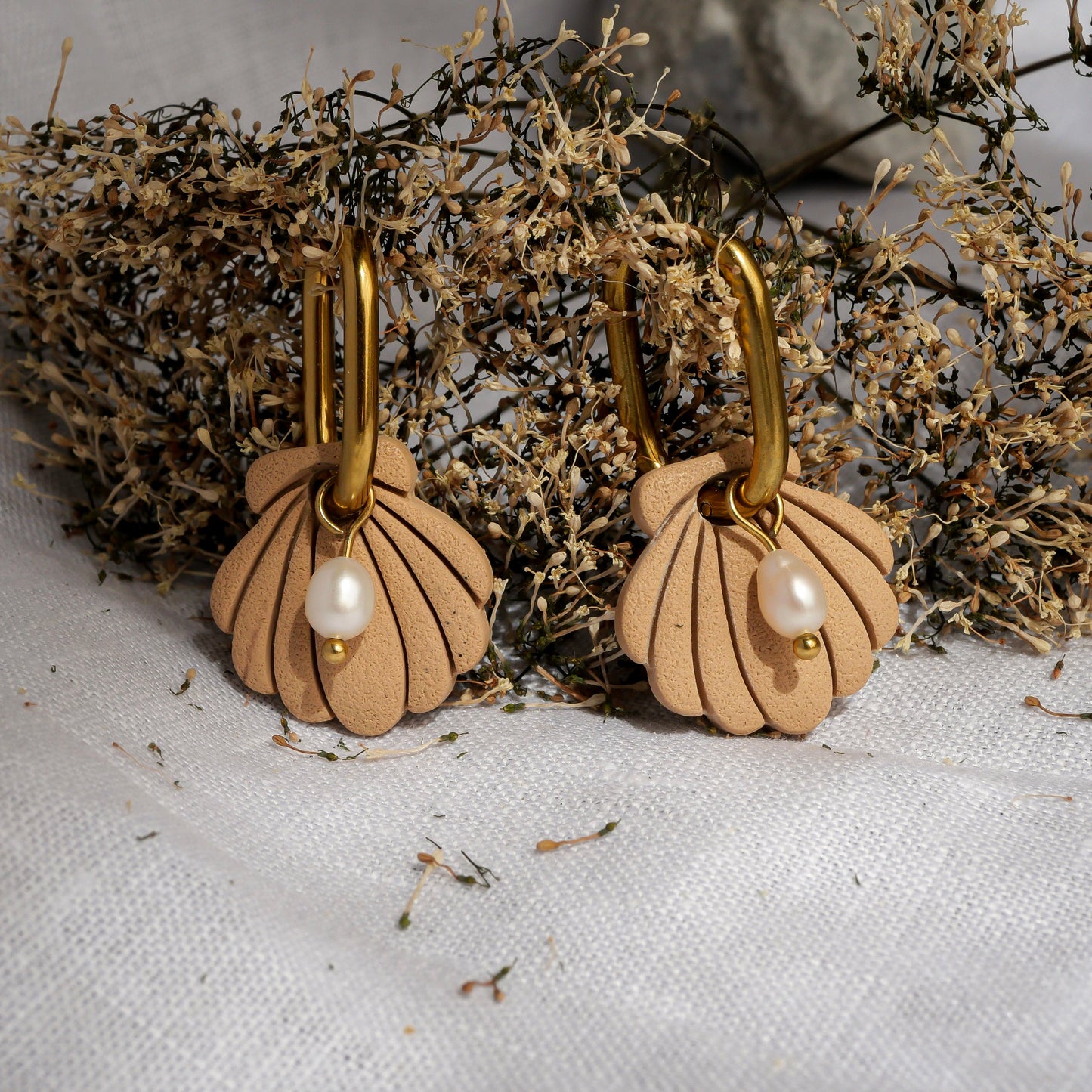 Écume- Sable version dorée (pendentifs + perles)