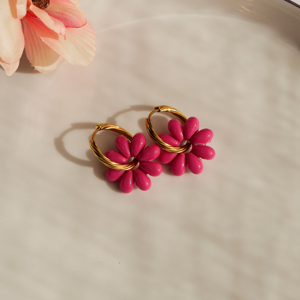 Fleurs fuchsia (pendentifs seuls)
